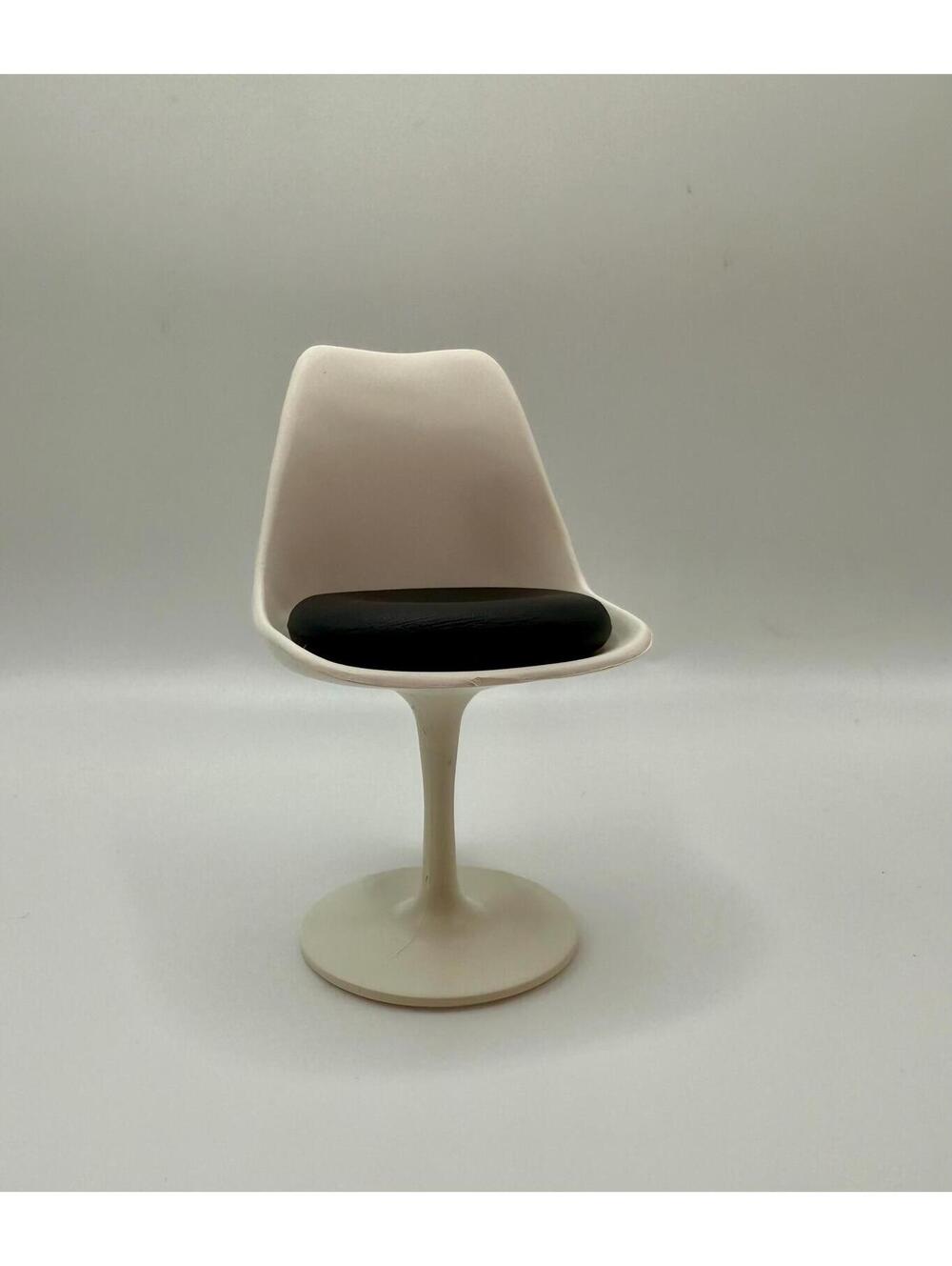 1:12 Scale Miniature Tulip Chair MCM Chair - White, Black Mid Century Dollhouse